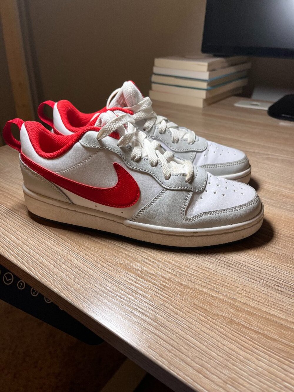 Nike Court Borough Low (Red, White, Gray)